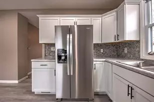 206 1/2 Ohio St, La Porte, IN 46350 - Photo 14