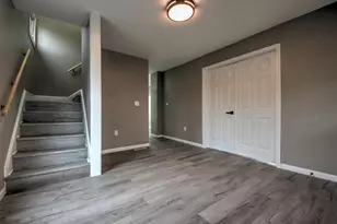 206 1/2 Ohio St, La Porte, IN 46350 - Photo 6