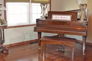 2106 Arrow Leaf Ln, Valparaiso, IN 46383 - Photo 6