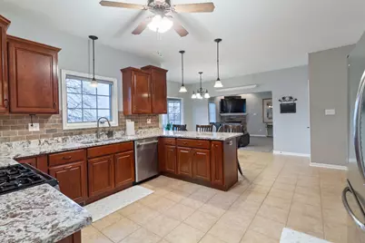 9675 Julia Drive, Saint John, IN 46373 - Photo 14