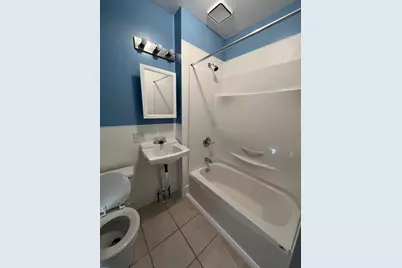 109 Lincolnway, La Porte, IN 46350 - Photo 8