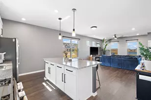 1003 E 117th Ln, Crown Point, IN 46307 - Photo 14