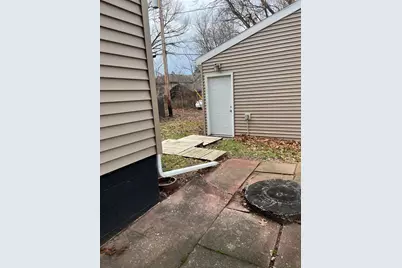 308 S Howard Street, Gary, IN 46403 - Photo 4