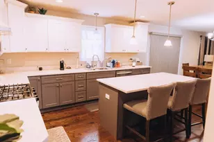 4259 W 77th Pl, Merrillville, IN 46410 - Photo 6