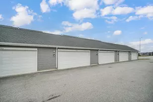 11789 Kentucky St, Crown Point, IN 46307 - Photo 6