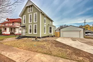 1005 Harrison St, La Porte, IN 46350 - Photo 1