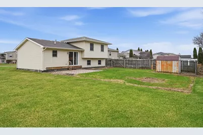 5633 Brookview Avenue, Portage, IN 46368 - Photo 22