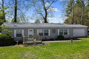 6468 N Bedford Bay Ct, Monon, IN 47959 - Photo 1