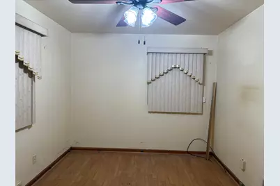 562 Dallas Street, Gary, IN 46406 - Photo 6