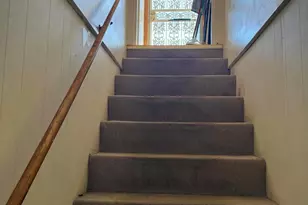 562 Dallas St, Gary, IN 46406 - Photo 8