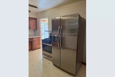 562 Dallas Street, Gary, IN 46406 - Photo 2