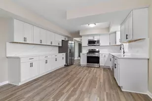 8501 Taney St, Merrillville, IN 46410 - Photo 4