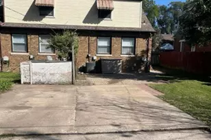 8138-40 Highland Pl, Munster, IN 46321 - Photo 16