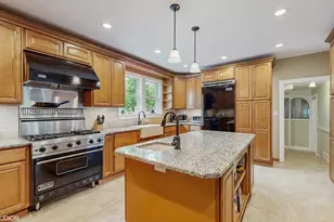 301 Washington St, Valparaiso, IN 46383 - Photo 12