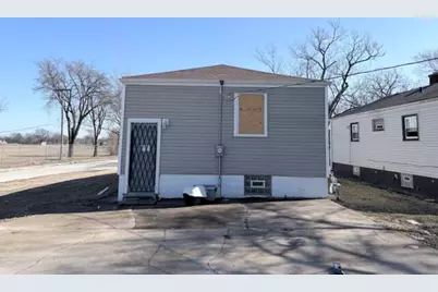 2300 Fillmore Street, Gary, IN 46407 - Photo 6