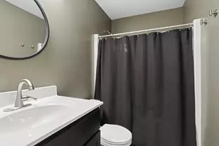 8449 Madison St, Merrillville, IN 46410 - Photo 14