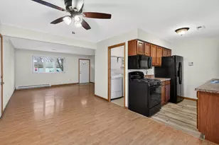 1620 Bluebird Ln, Lowell, IN 46356 - Photo 6