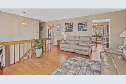 5680 Kingman Avenue, Portage, IN 46368 - Photo 4