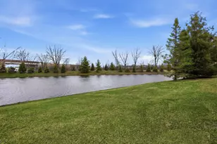 875 Flagstone Dr, Dyer, IN 46311 - Photo 16