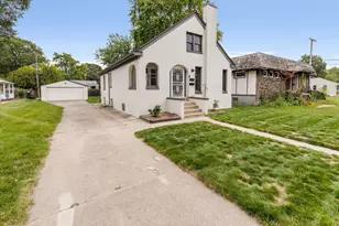 7345 Northcote Ave, Hammond, IN 46324 - Photo 2