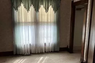 708 S Main St, Kouts, IN 46347 - Photo 10