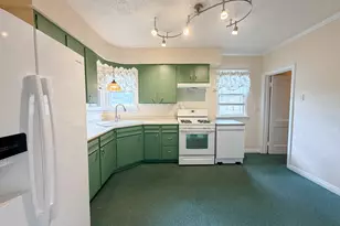 1808 Michigan Ave, La Porte, IN 46350 - Photo 10