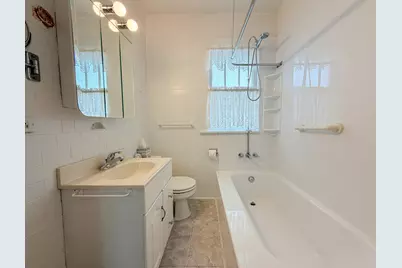 1808 Michigan Avenue, La Porte, IN 46350 - Photo 12