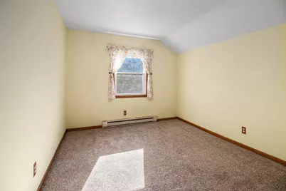 639 N 70 E, Valparaiso, IN 46383 - Photo 28