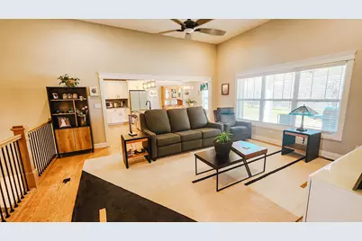 2030 Peace Parkway Court, Schererville, IN 46375 - Photo 8