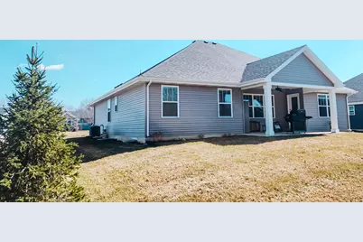 2030 Peace Parkway Court, Schererville, IN 46375 - Photo 4