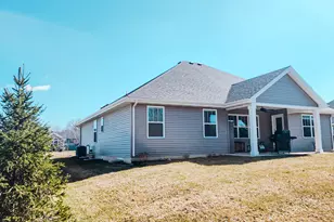 2030 Peace Pkwy Ct, Schererville, IN 46375 - Photo 4