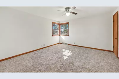 11819 Wicker Avenue, Cedar Lake, IN 46303 - Photo 10