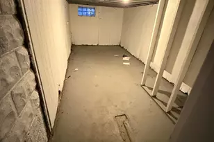 1347 Sherman St, Hammond, IN 46320 - Photo 10