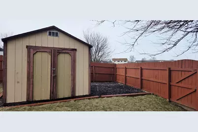 6837 Swan Lane, Schererville, IN 46375 - Photo 4