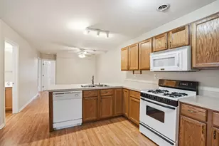 2219 Sandridge Ln, Dyer, IN 46311 - Photo 6