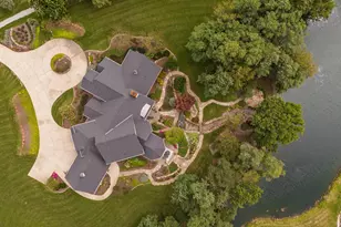 2901 Pepper Creek Bridge Pkwy, Valparaiso, IN 46385 - Photo 2