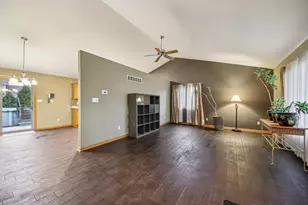 9396 Calumet St, Dyer, IN 46311 - Photo 6