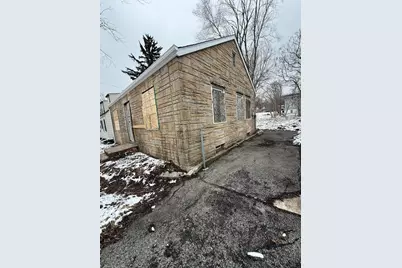 908 E 44th Avenue, Gary, IN 46409 - Photo 2