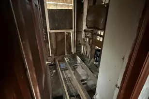 908 E 44th Ave, Gary, IN 46409 - Photo 8