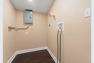 4310 W 22nd Place, Gary, IN 46404 - Photo 8