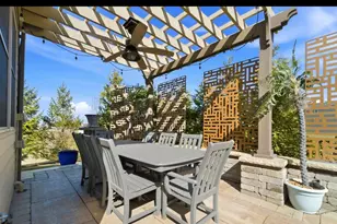 10707 Walnut Dr, Saint John, IN 46373 - Photo 6