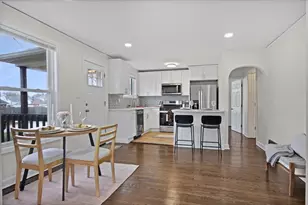 405 Institute St, Valparaiso, IN 46383 - Photo 4