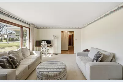 8310 W 101st Avenue, Saint John, IN 46373 - Photo 6