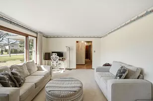 8310 W 101st Ave, Saint John, IN 46373 - Photo 6