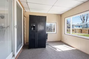 6936 Arkansas Ave, Hammond, IN 46323 - Photo 18