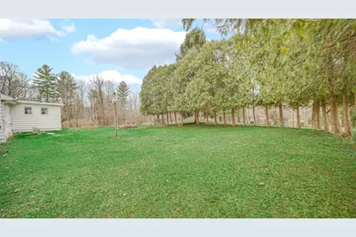 1244 E 1000 N, La Porte, IN 46350 - Photo 4