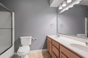 8331 Doubletree Dr N, Crown Point, IN 46307 - Photo 36