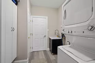 8331 Doubletree Dr N, Crown Point, IN 46307 - Photo 28