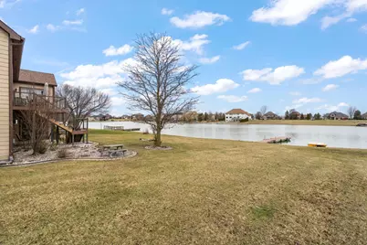 8331 Doubletree Drive N, Crown Point, IN 46307 - Photo 4