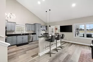 8331 Doubletree Dr N, Crown Point, IN 46307 - Photo 10